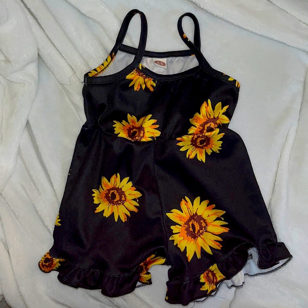 Baby sunflower romper